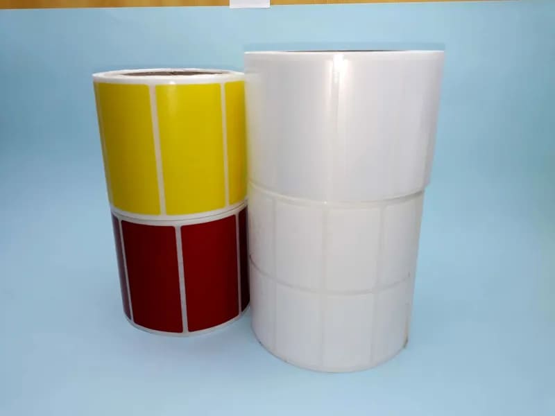 Etiqueta bopp branco